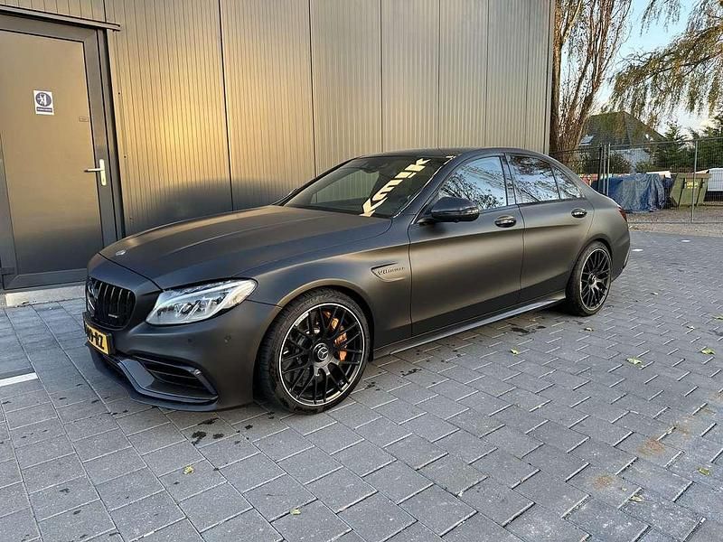 Zwart Gebruikt 2015 Mercedes C63 AMG AMG Sedan | € 44.495 (Eerlijke prijs) - Afbeelding 1/4