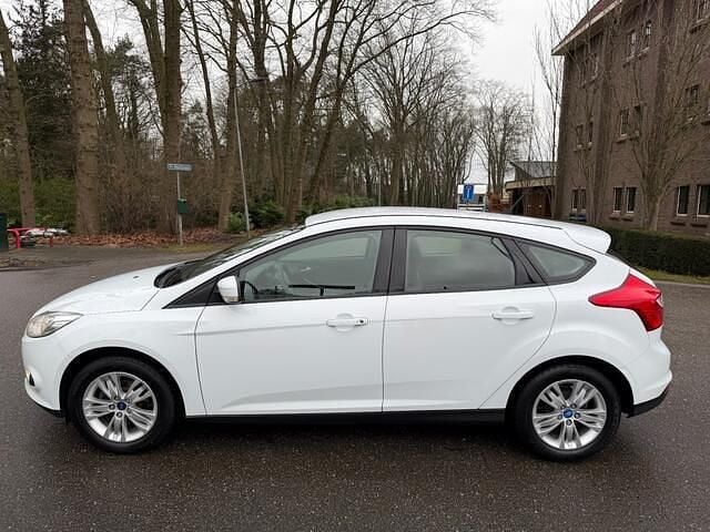 Occasion Ford Focus 105 PK (77 kW) 2011 Wit (metallic) Hatchback