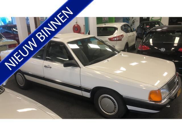Wit Gebruikt 1986 Audi 100 Stationwagen | € 9.500 - Afbeelding 1/4