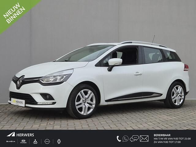 Wit Gebruikt 2019 Renault Clio GrandTour LIMITED Stationwagen | € 9.735 (Eerlijke prijs) - Afbeelding 1/4
