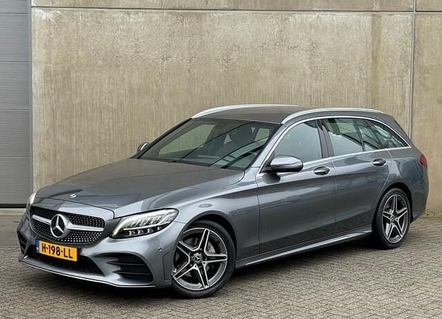 Grijs Gebruikt 2020 Mercedes C160 AMG Coupé | € 21.790 (Super prijs) - Afbeelding 1/4