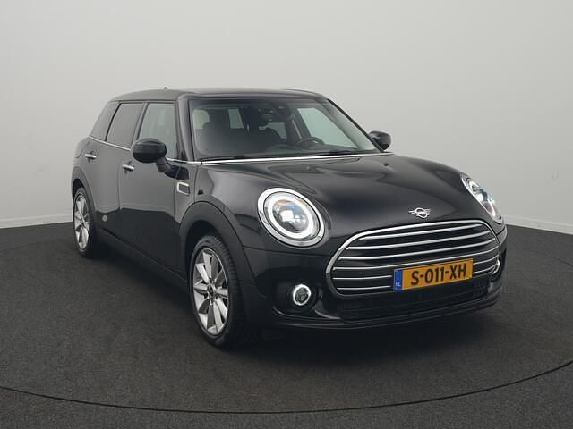 Occasion Mini Cooper Clubman Business 136 PK (100 kW) 2023 Zwart (metallic) Stationwagen