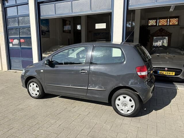 Occasion VW Fox Trendline 54 PK (39 kW) 2007 Grijs Hatchback
