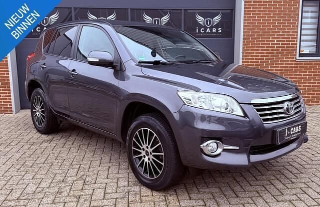 Grijs Gebruikt 2010 Toyota RAV4 Life SUV | € 13.900 (Iets duurder) - Afbeelding 1/4