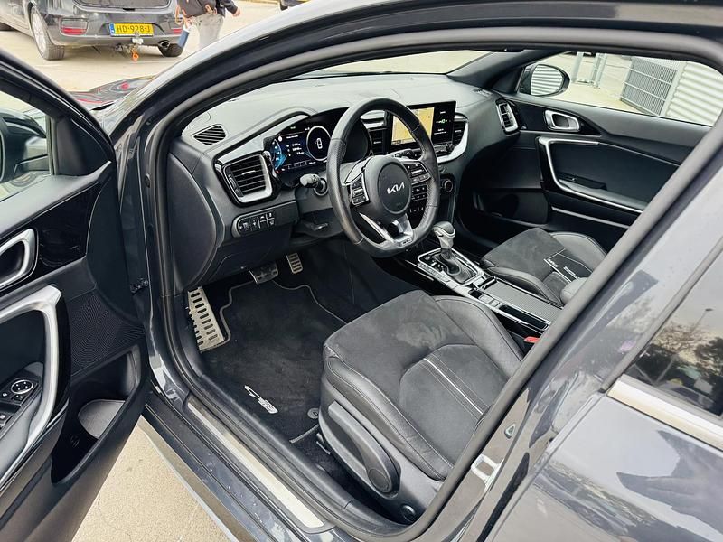 Occasion Kia ProCeed GT-Line 140 PK (102 kW) 2024 Grijs Stationwagen