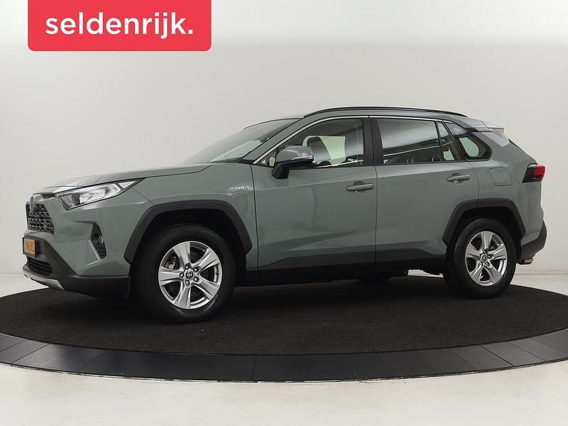 Groen Gebruikt 2020 Toyota RAV4 Active SUV | € 25.400 (Eerlijke prijs) - Afbeelding 1/4