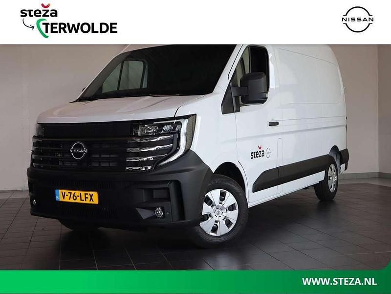 Wit Gebruikt 2025 Nissan Interstar Van | € 44.949 (Eerlijke prijs) - Afbeelding 1/4