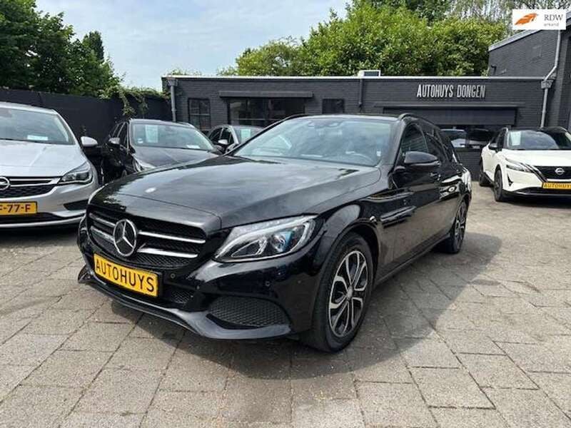 Zwart, metallic lak Gebruikt 2017 Mercedes C350e Stationwagen | € 20.900 (Eerlijke prijs) - Afbeelding 1/4