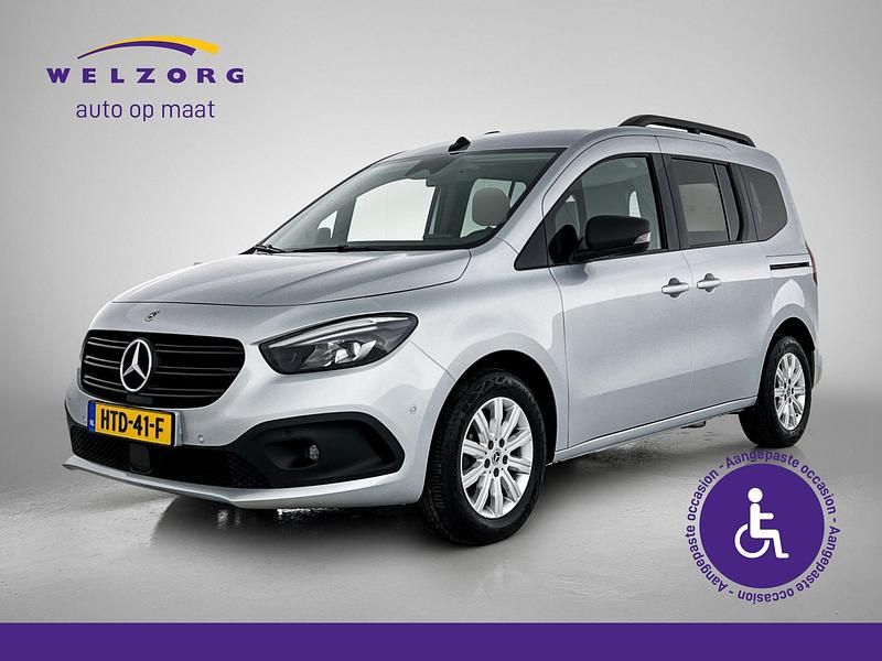 Grijs metallic Gebruikt 2022 Mercedes Citan 110 Stationwagen | € 48.950 - Afbeelding 1/3