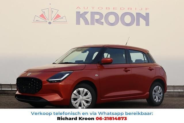 Oranje Nieuw 2025 Suzuki Swift Comfort Hatchback | € 19.999 (Goede deal) - Afbeelding 1/4