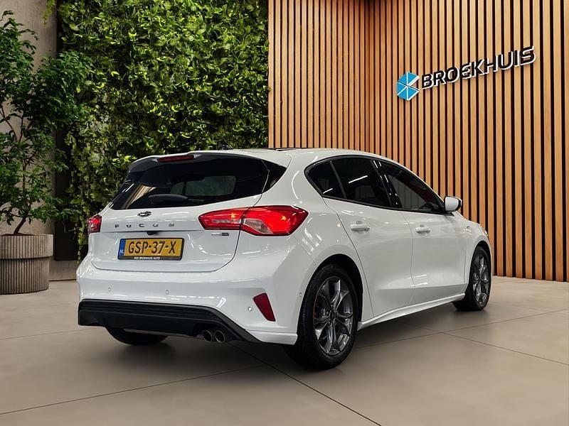 Occasion Ford Focus Business Edition 2025 Wit Hatchback
