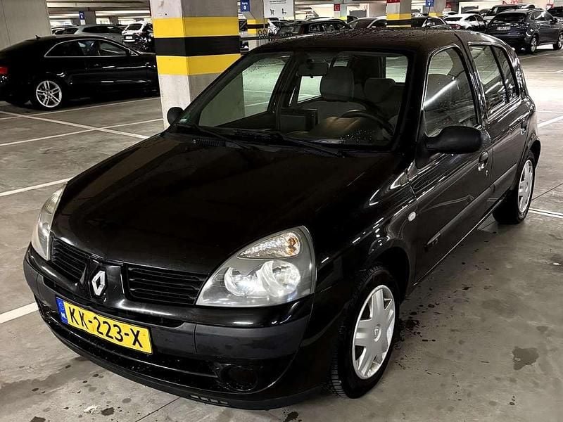 Zwart Occasion 2005 Renault Clio II Campus Hatchback | € 1.499 (Eerlijke prijs) - Afbeelding 1/4