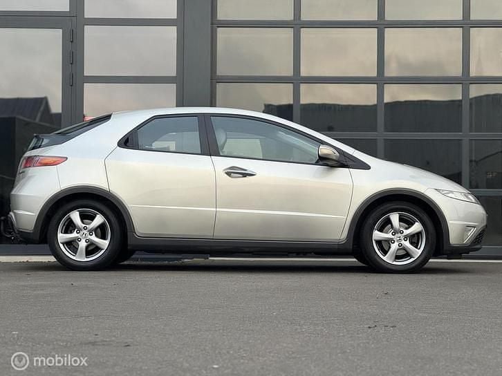 Occasion Honda Civic Sport 83 PK (61 kW) 2007 Beige Hatchback