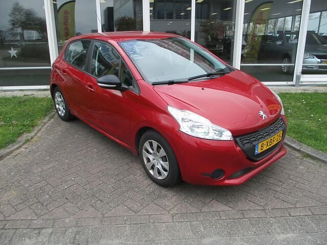 Occasion Peugeot 208 68 PK (50 kW) 2014 Rood (metallic) Hatchback