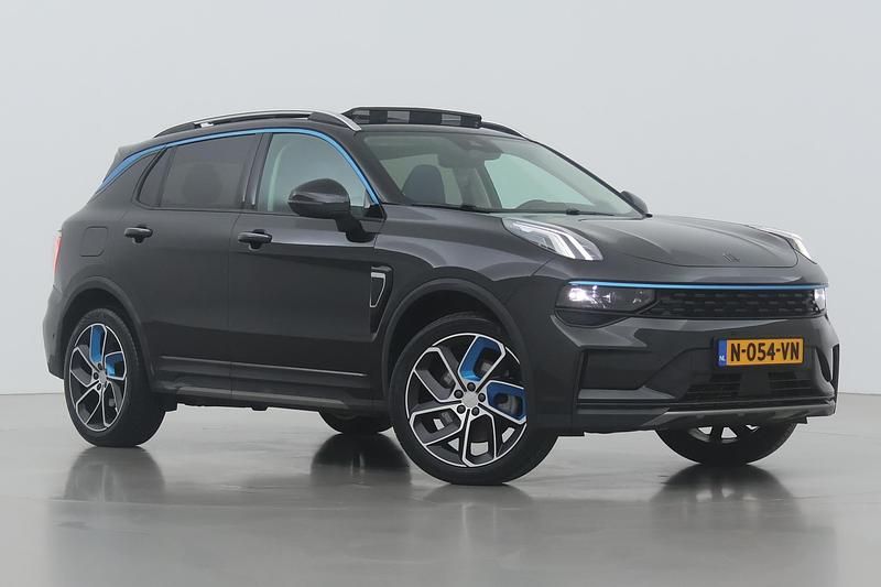 Zwart Occasion 2021 Lynk & Co 01 SUV | € 22.200 (Eerlijke prijs) - Afbeelding 1/1