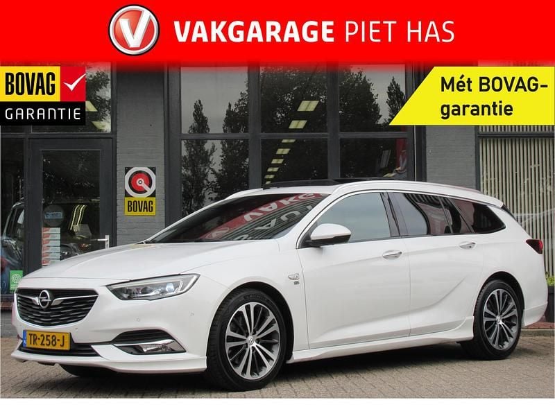 Wit Gebruikt 2018 Opel Insignia Innovation Stationwagen | € 15.900 (Eerlijke prijs) - Afbeelding 1/4
