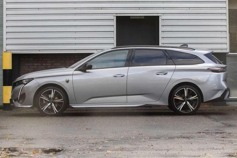 Occasion Peugeot 308 SW GT-line 131 PK (96 kW) 2022 Grijs Stationwagen