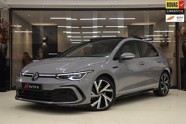 Occasion VW Golf VIII Business 150 PK (110 kW) 2021 Grijs Hatchback