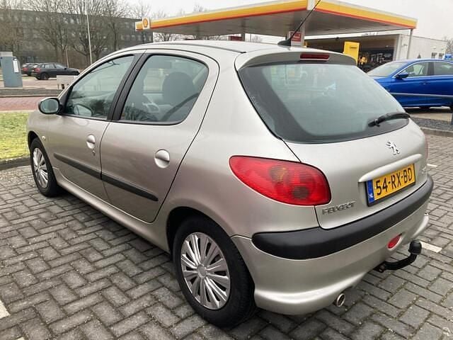 Occasion Peugeot 206 109 PK (80 kW) 2005 Grijs Hatchback