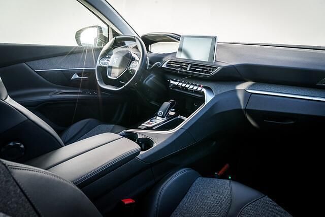 Occasion Peugeot 3008 Allure 131 PK (96 kW) 2019 Wit (metallic) SUV