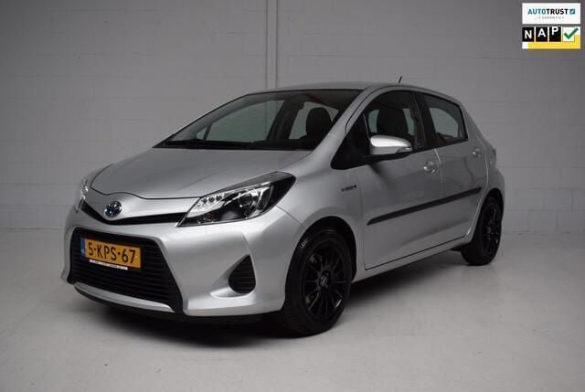 Grijs Gebruikt 2013 Toyota Yaris Hatchback | € 10.945 (Goede deal) - Afbeelding 1/4