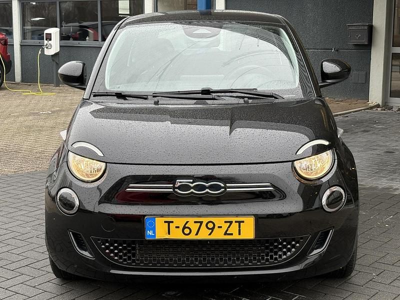 Occasion Fiat 500e Urban 86 kW (118 PK) 2023 Zwart Hatchback
