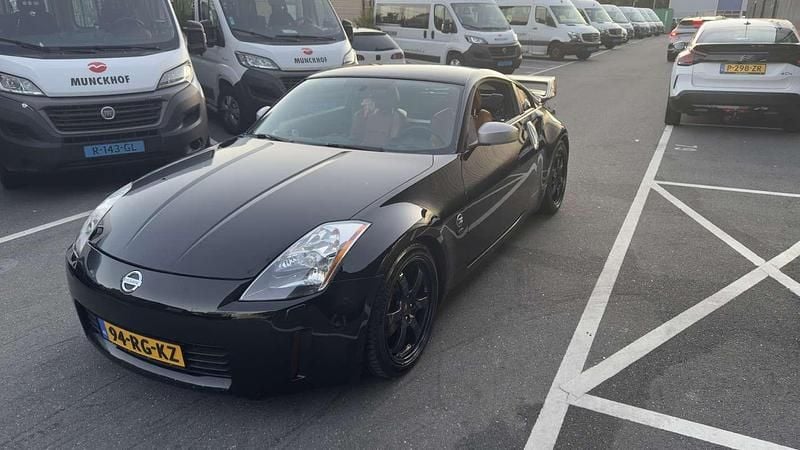 Zwart Gebruikt 2003 Nissan 350Z Coupé | € 9.000 (Super prijs) - Afbeelding 1/4