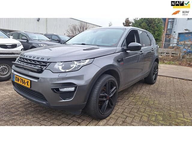Grijs (metallic) Occasion 2016 Land Rover Discovery Sport Pure SUV | € 6.900 (Super prijs) - Afbeelding 1/4