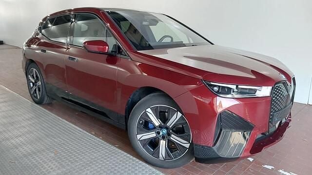 Occasion BMW iX 239 kW (326 PK) 2024 Rood SUV