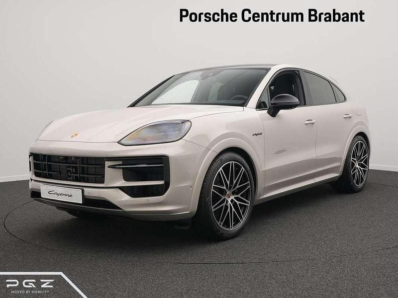Nieuw Porsche Cayenne Black Edition 470 PK (345 kW) 2025 Beige SUV