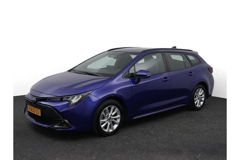 Blauw Gebruikt 2024 Toyota Corolla Stationwagen | € 27.900 (Eerlijke prijs) - Afbeelding 1/1