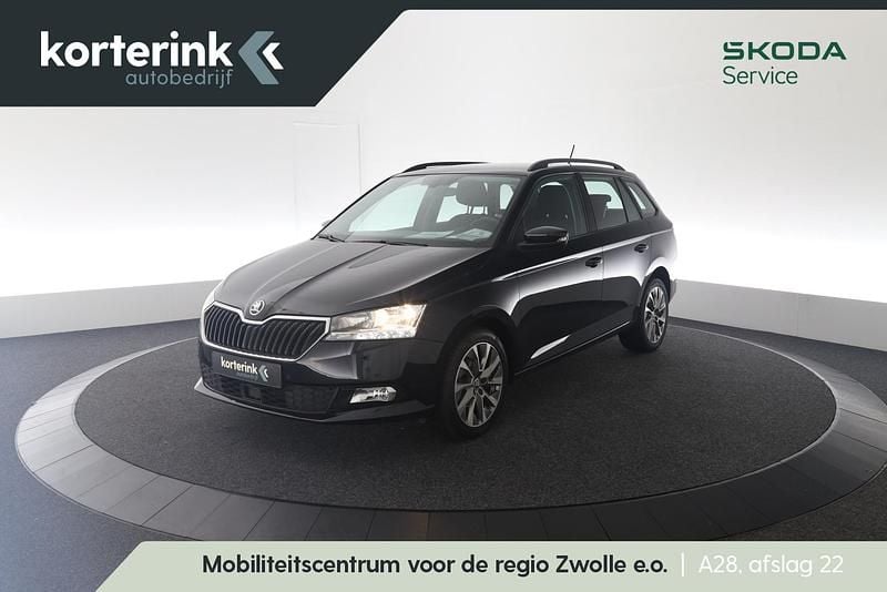 Zwart Gebruikt 2021 Skoda Fabia Business Line Stationwagen | € 14.950 (Goede deal) - Afbeelding 1/4