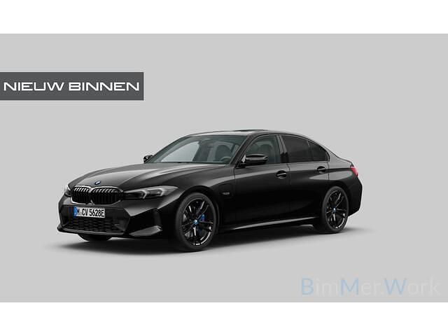 Zwart Gebruikt 2022 BMW 320 Executive Sedan | € 39.740 (Duur) - Afbeelding 1/3