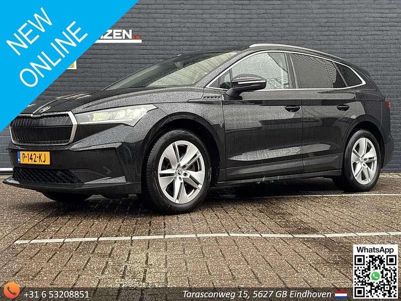 Zwart Gebruikt 2022 Skoda Enyaq iV SUV | € 17.900 (Super prijs) - Afbeelding 1/4