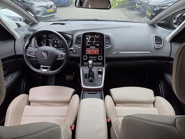 Occasion Renault Grand Scénic IV Bose Edition 160 PK (117 kW) 2021 Twotone gris casiopée / noir MPV