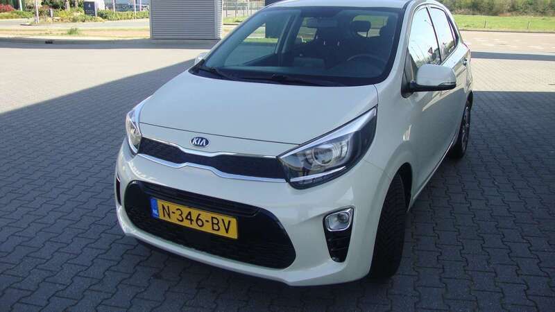 Wit, metallic lak Gebruikt 2021 Kia Picanto 4 Hatchback | € 12.995 (Eerlijke prijs) - Afbeelding 1/4