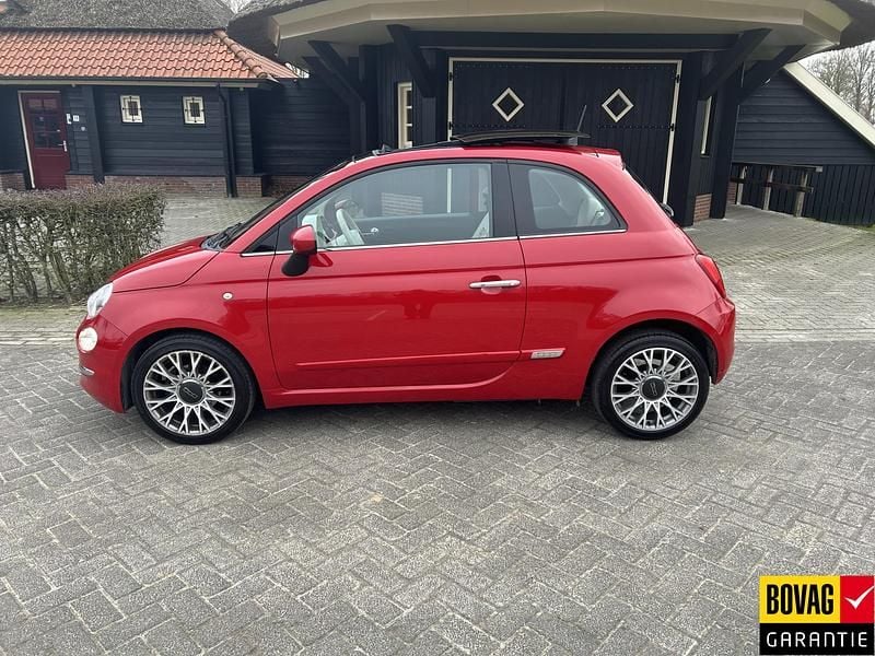 Rood, metallic lak Occasion 2019 Fiat 500 Collezione Hatchback | € 8.999 (Goede deal) - Afbeelding 1/4