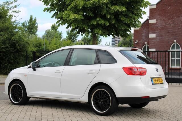 Occasion Seat Ibiza ST Copa 86 PK (63 kW) 2013 Wit Stationwagen