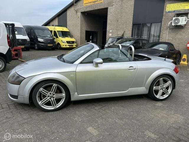 Occasion Audi TT Roadster 223 PK (164 kW) 2000 Grijs Cabriolet