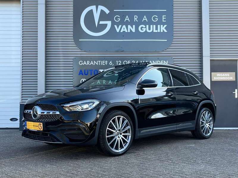 Zwart, metallic lak Gebruikt 2021 Mercedes GLA250 AMG SUV | € 41.495 (Iets duurder) - Afbeelding 1/3