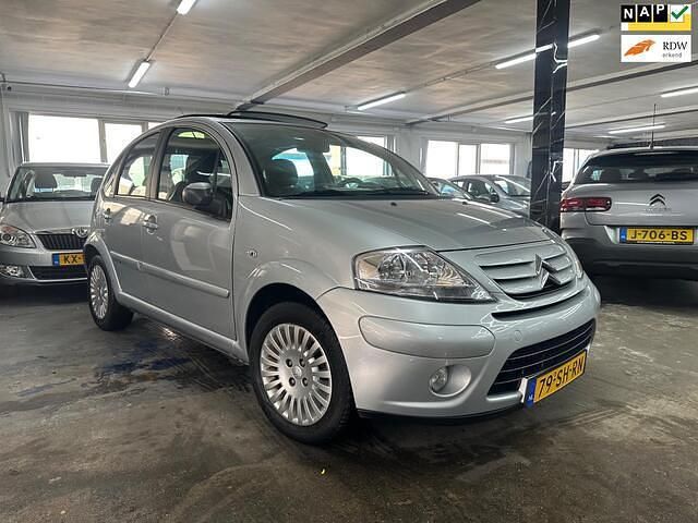 Grijs Gebruikt 2006 Citroën C3 Exclusive Hatchback | € 3.050 (Eerlijke prijs) - Afbeelding 1/4