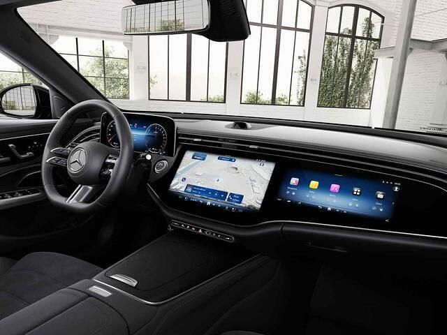 Nieuw Mercedes E300 Sport Edition 204 PK (150 kW) 2025 Zwart Stationwagen