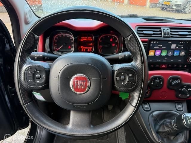 Occasion Fiat Panda Lounge 65 PK (47 kW) 2013 Zwart (metallic) Hatchback