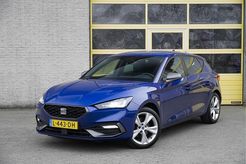 Occasion Seat Leon FR 112 PK (82 kW) 2021 Blauw Hatchback