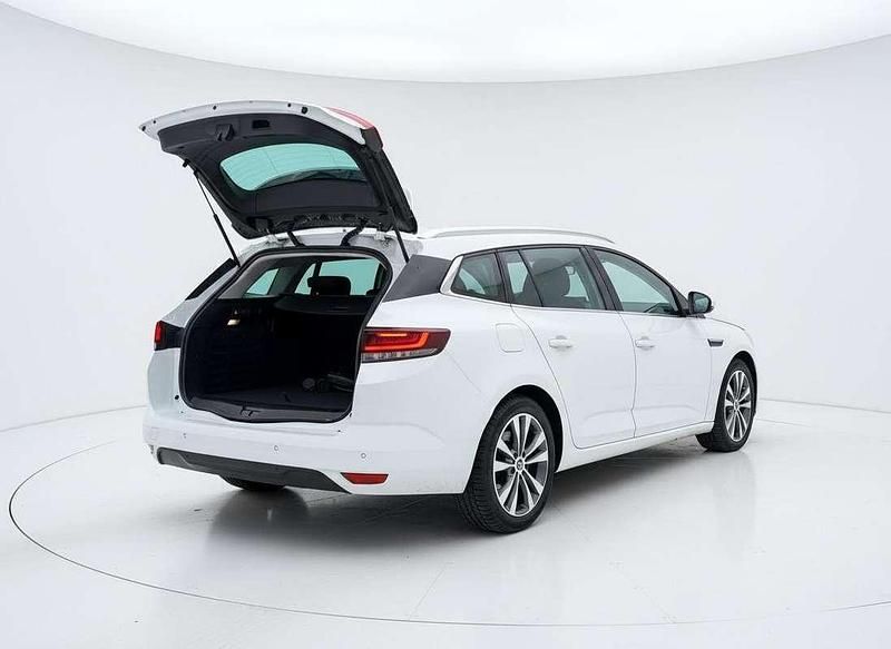 Occasion Renault Megane E-Tech Business 158 PK (116 kW) 2021 Wit Stationwagen