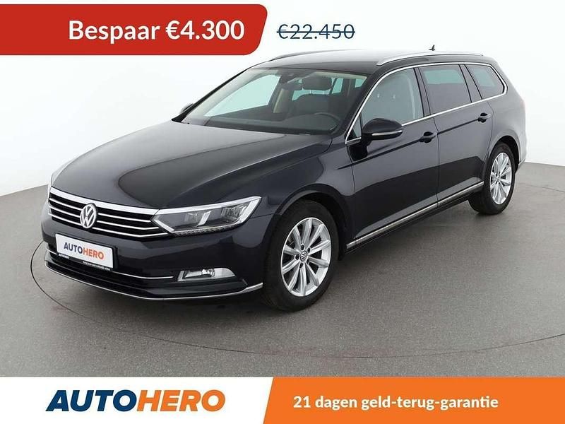 Zwart Gebruikt 2019 VW Passat Highline Stationwagen | € 18.349 (Super prijs) - Afbeelding 1/3