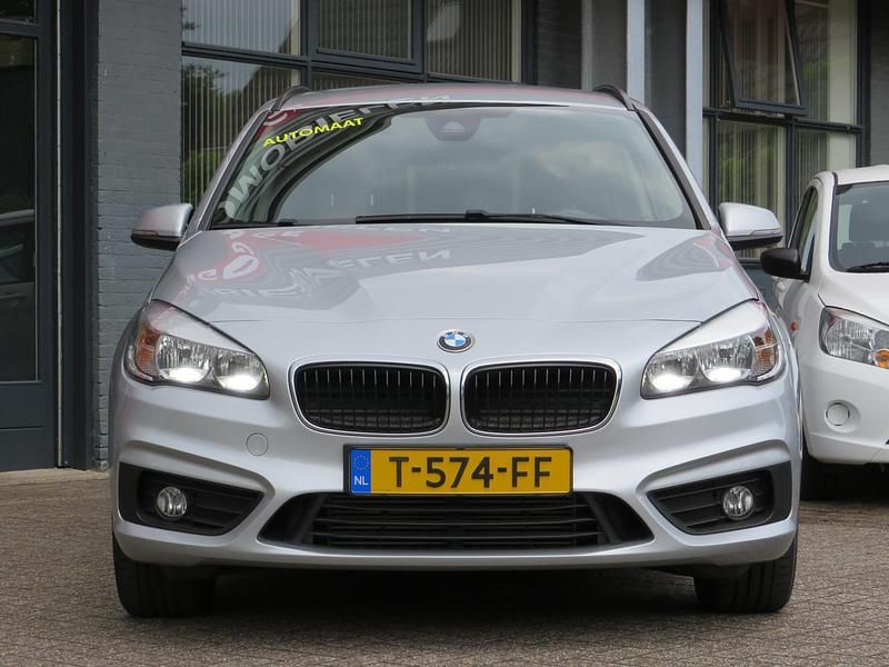 Occasion BMW 220 Executive 192 PK (141 kW) 2017 Grijs Stationwagen