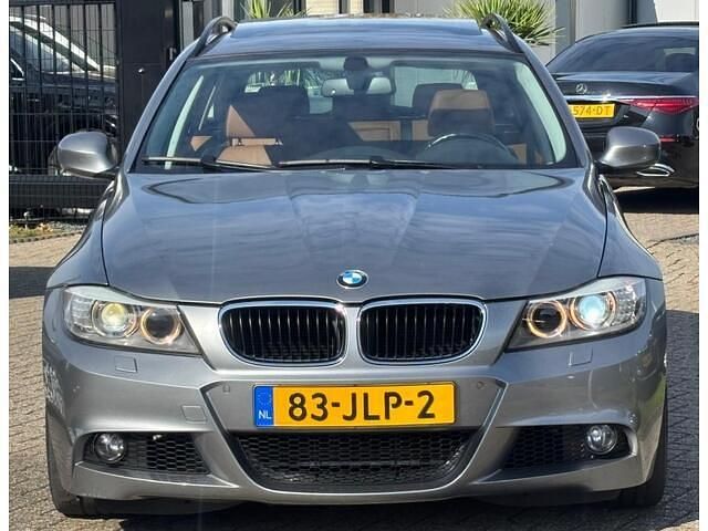 Occasion BMW 325 M Sport 218 PK (160 kW) 2009 Grijs Stationwagen