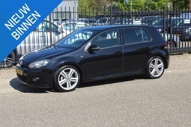 Zwart Gebruikt 2012 VW Golf VII Design Hatchback | € 4.500 (Super prijs) - Afbeelding 1/4