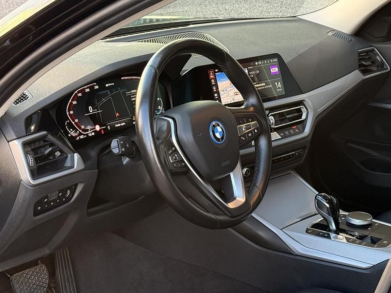 Occasion BMW 330e 2022 Zwart Stationwagen